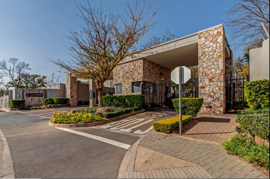 To Let 2 Bedroom Property for Rent in Lonehill Gauteng