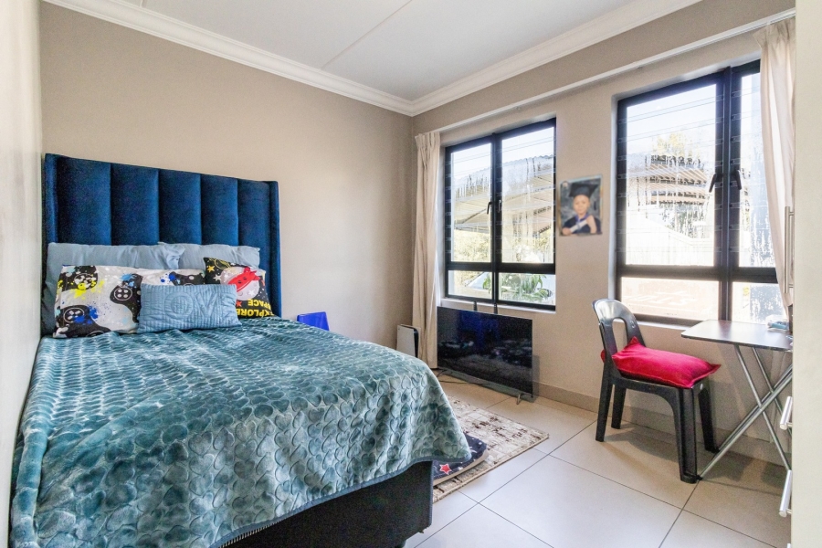 To Let 2 Bedroom Property for Rent in Broadacres Gauteng