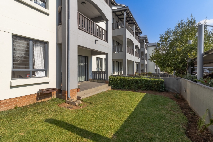 To Let 2 Bedroom Property for Rent in Broadacres Gauteng