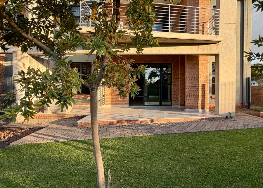 To Let 3 Bedroom Property for Rent in Six Fountains Residential Estate Gauteng