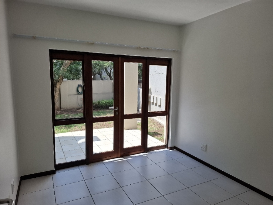 To Let 1 Bedroom Property for Rent in Fourways Gauteng