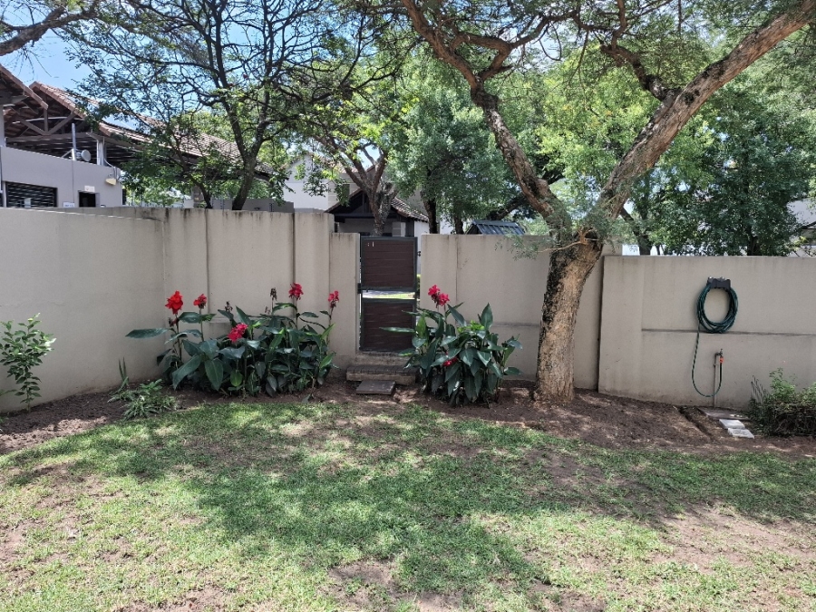 To Let 1 Bedroom Property for Rent in Fourways Gauteng