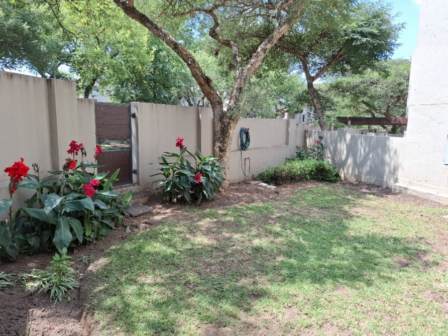 To Let 1 Bedroom Property for Rent in Fourways Gauteng