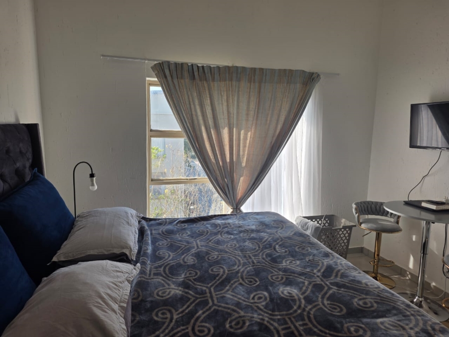 To Let 2 Bedroom Property for Rent in Lonehill Gauteng
