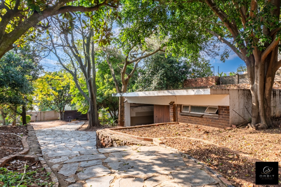 4 Bedroom Property for Sale in Waterkloof Gauteng