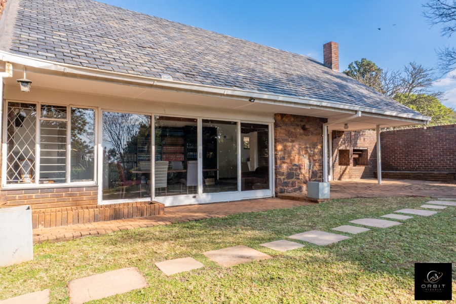 4 Bedroom Property for Sale in Waterkloof Gauteng