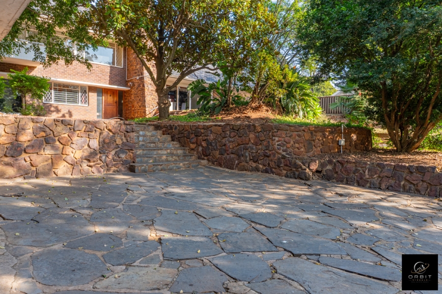 4 Bedroom Property for Sale in Waterkloof Gauteng
