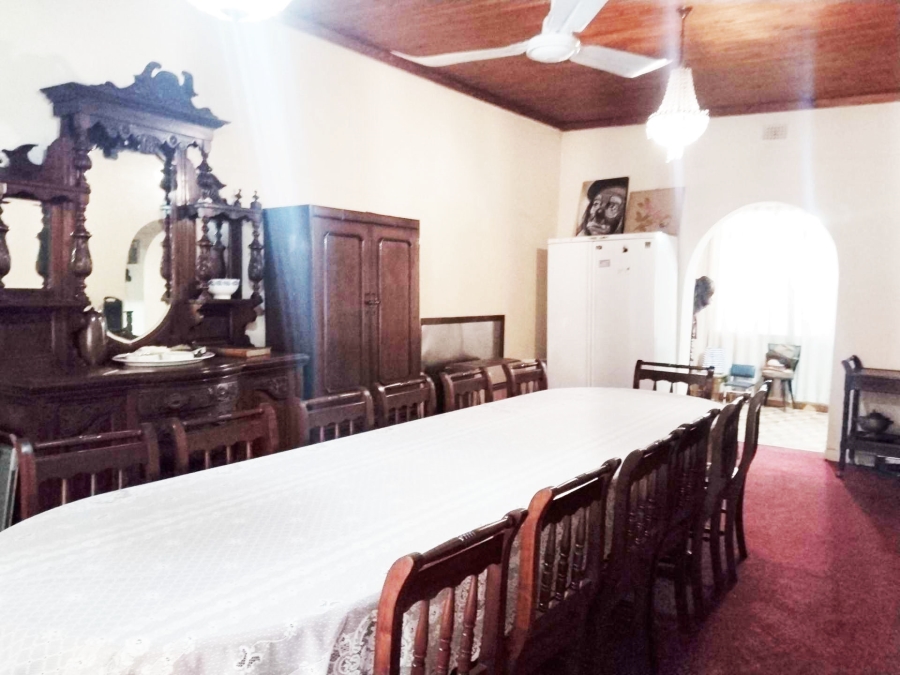 6 Bedroom Property for Sale in Sunset View A H Gauteng
