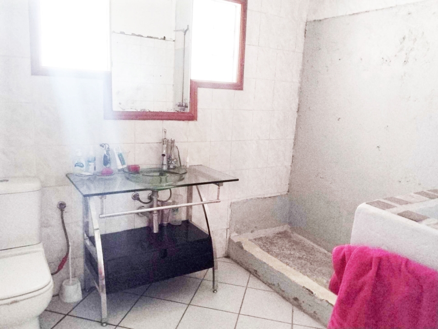6 Bedroom Property for Sale in Sunset View A H Gauteng