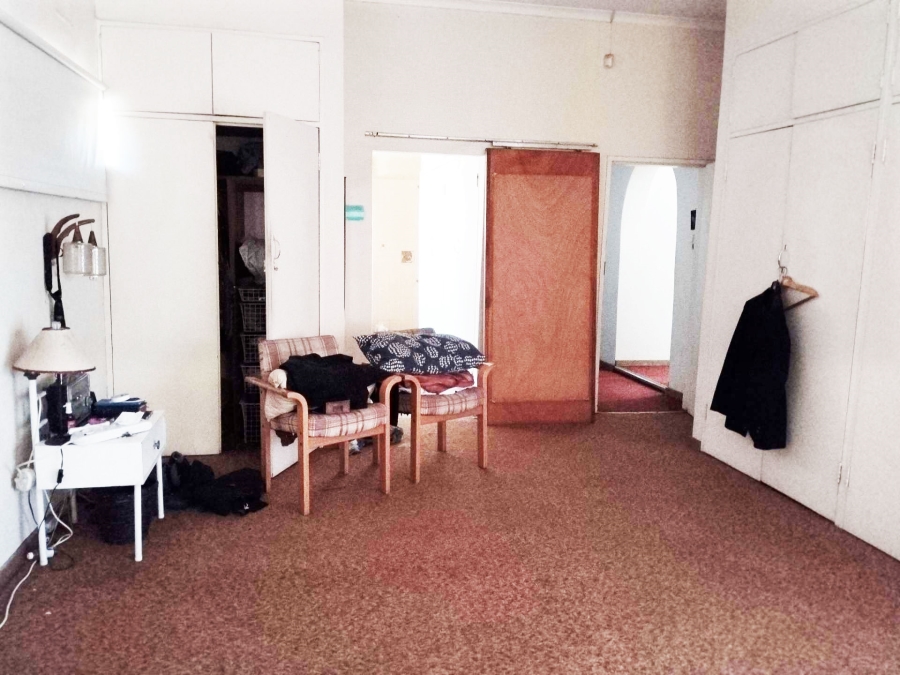 6 Bedroom Property for Sale in Sunset View A H Gauteng