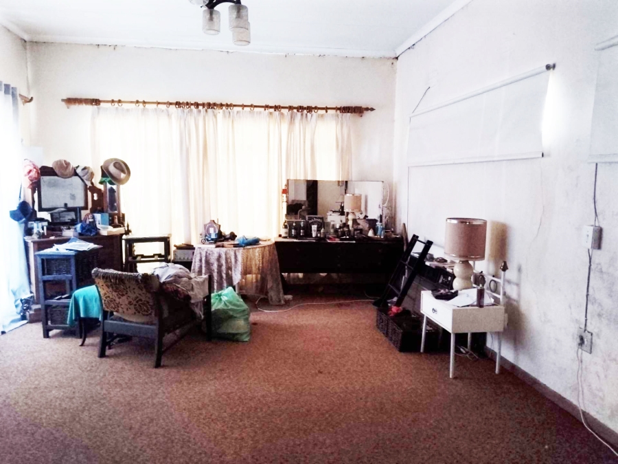 6 Bedroom Property for Sale in Sunset View A H Gauteng