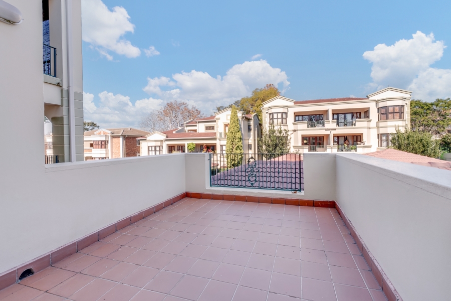 2 Bedroom Property for Sale in Bryanston Gauteng