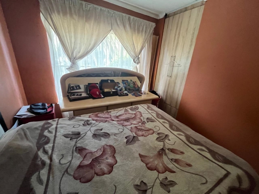 3 Bedroom Property for Sale in Brackendowns Gauteng
