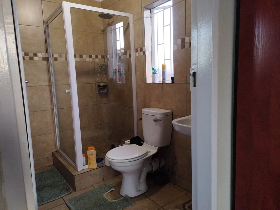 To Let 3 Bedroom Property for Rent in Leopard
