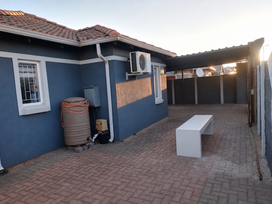 To Let 3 Bedroom Property for Rent in Leopard