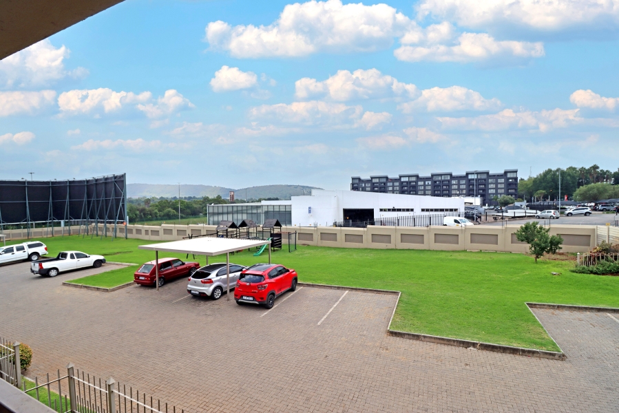 To Let 2 Bedroom Property for Rent in Oriel Gauteng