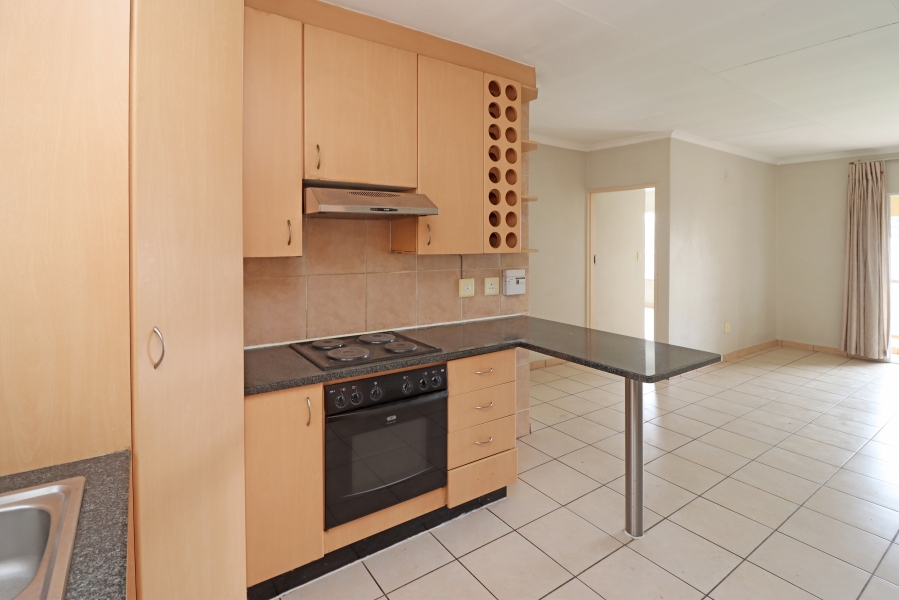To Let 2 Bedroom Property for Rent in Oriel Gauteng