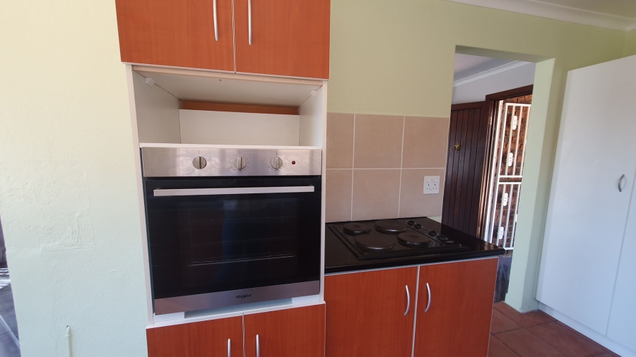 3 Bedroom Property for Sale in Elandspark Gauteng
