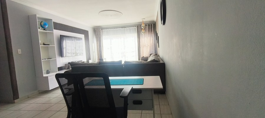 To Let 3 Bedroom Property for Rent in Horizon View Gauteng
