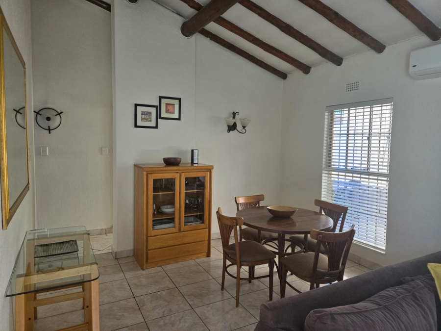 To Let 2 Bedroom Property for Rent in Sandown Gauteng