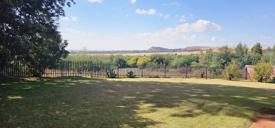 4 Bedroom Property for Sale in Hillshaven Gauteng