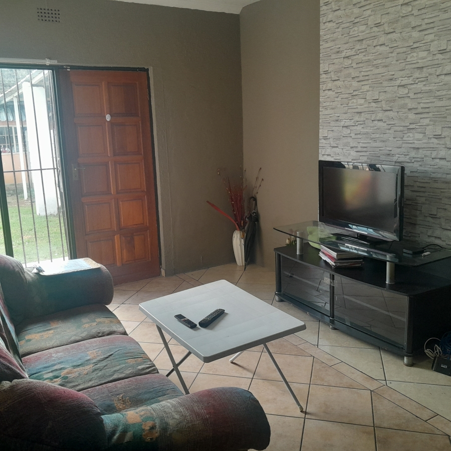 3 Bedroom Property for Sale in Brackenhurst Gauteng