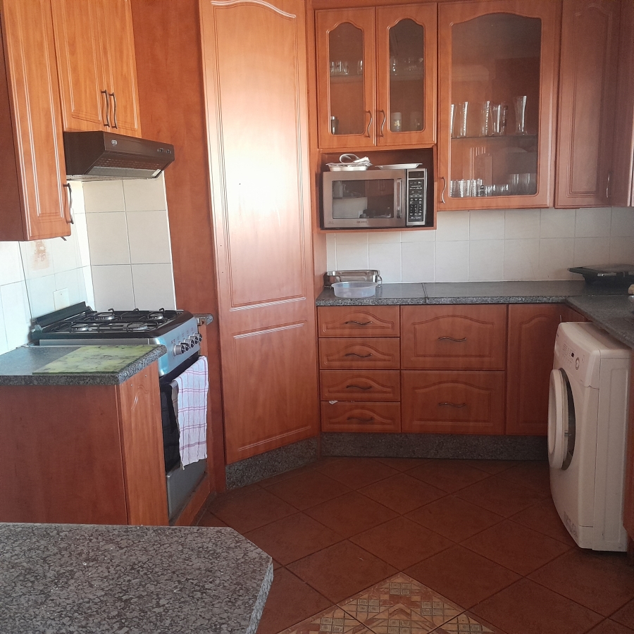 3 Bedroom Property for Sale in Brackenhurst Gauteng
