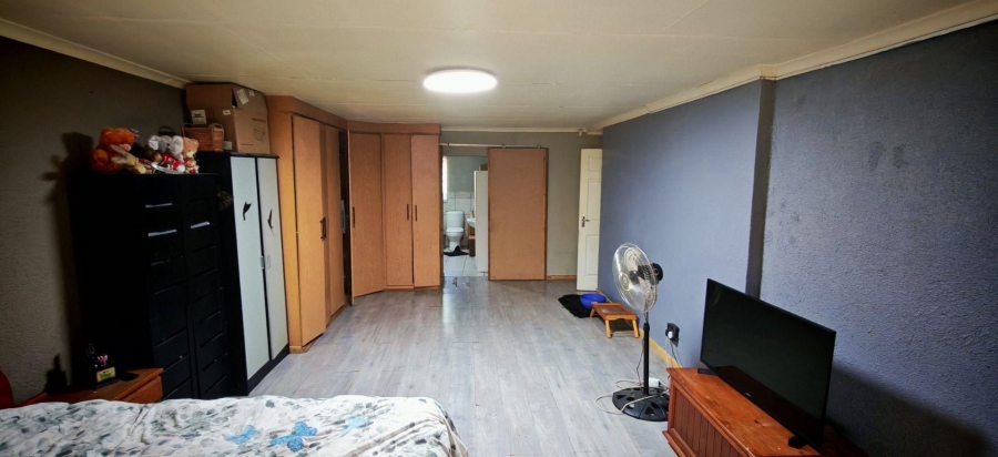 3 Bedroom Property for Sale in Albertsdal Gauteng