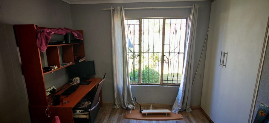3 Bedroom Property for Sale in Albertsdal Gauteng