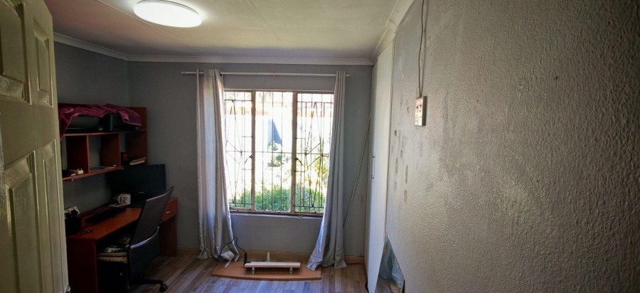 3 Bedroom Property for Sale in Albertsdal Gauteng