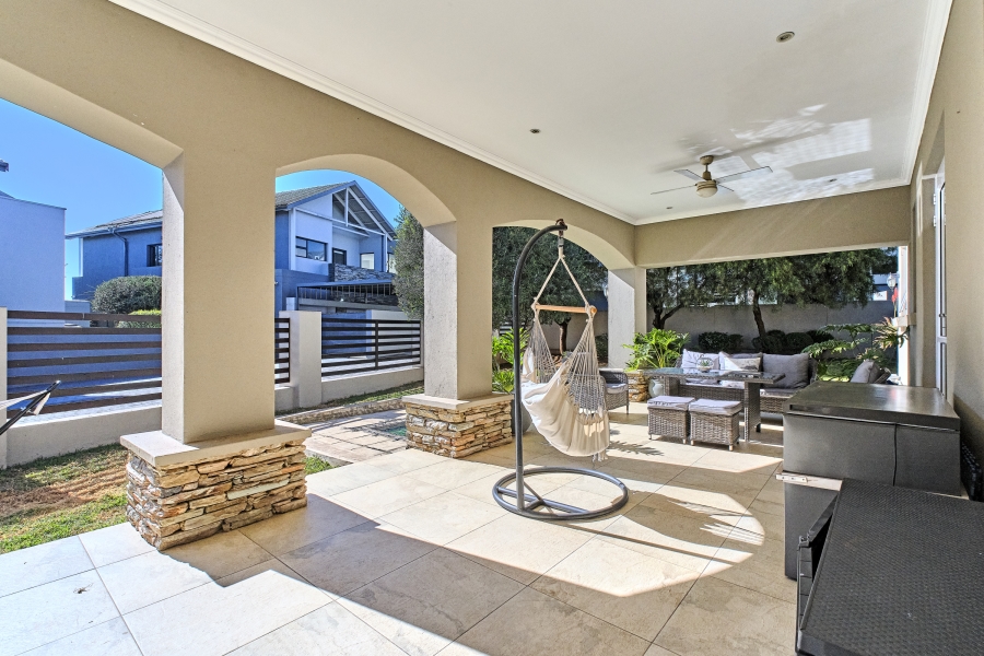 To Let 4 Bedroom Property for Rent in Waterfall Country Village Gauteng