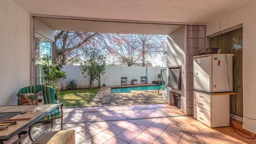 3 Bedroom Property for Sale in Bedfordview Gauteng