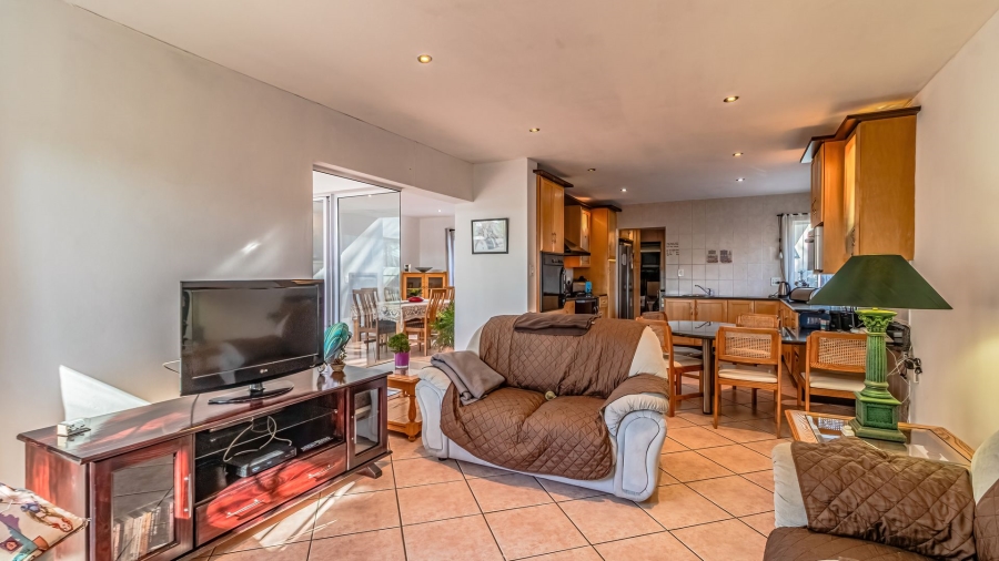 3 Bedroom Property for Sale in Bedfordview Gauteng