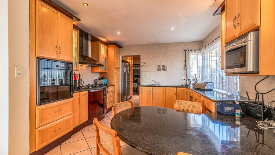 3 Bedroom Property for Sale in Bedfordview Gauteng