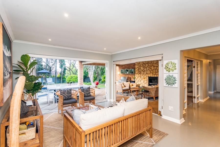 4 Bedroom Property for Sale in Lonehill Gauteng