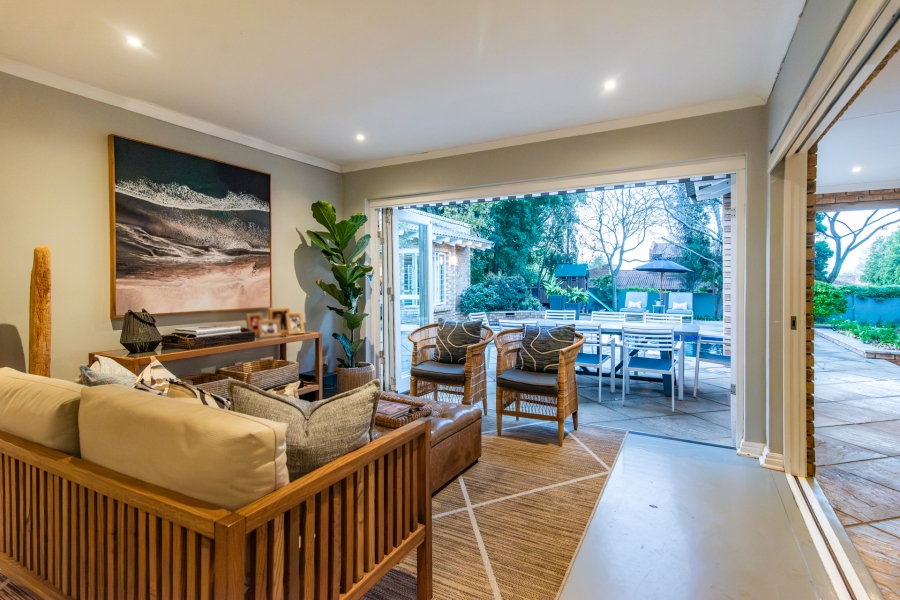 4 Bedroom Property for Sale in Lonehill Gauteng