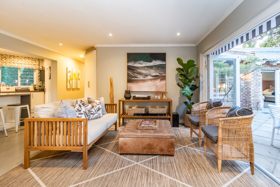 4 Bedroom Property for Sale in Lonehill Gauteng