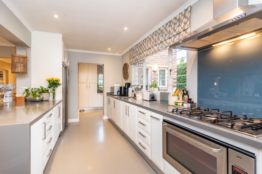 4 Bedroom Property for Sale in Lonehill Gauteng