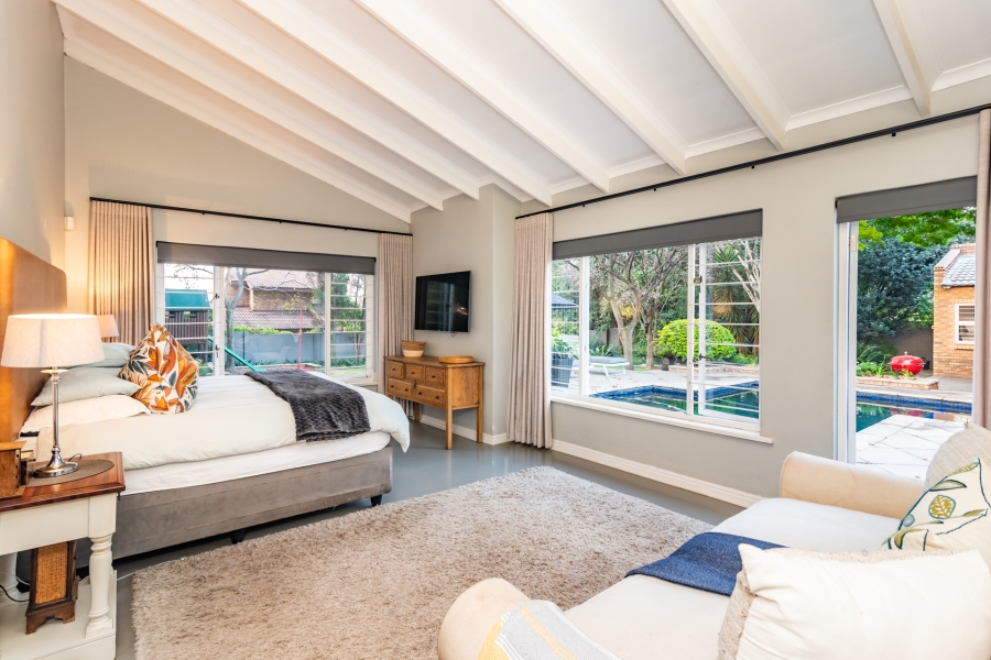 4 Bedroom Property for Sale in Lonehill Gauteng