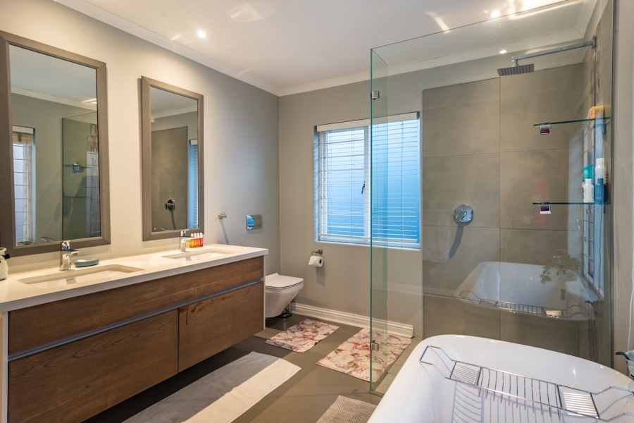 4 Bedroom Property for Sale in Lonehill Gauteng