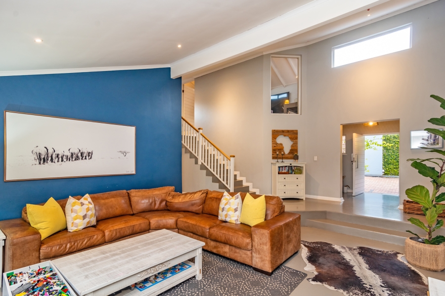 4 Bedroom Property for Sale in Lonehill Gauteng