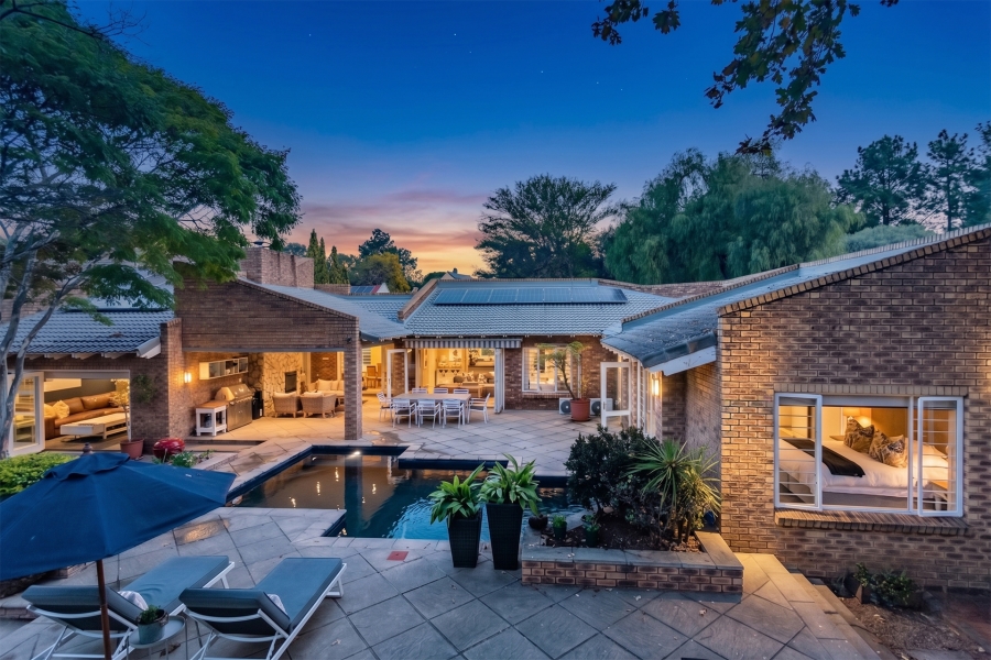 4 Bedroom Property for Sale in Lonehill Gauteng
