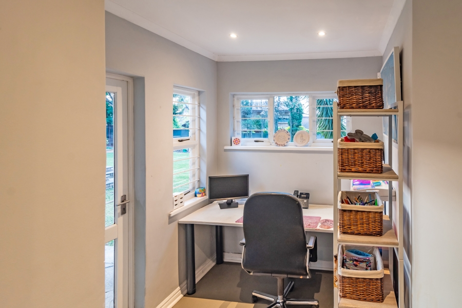 4 Bedroom Property for Sale in Lonehill Gauteng