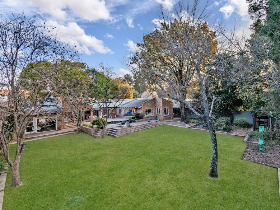 4 Bedroom Property for Sale in Lonehill Gauteng