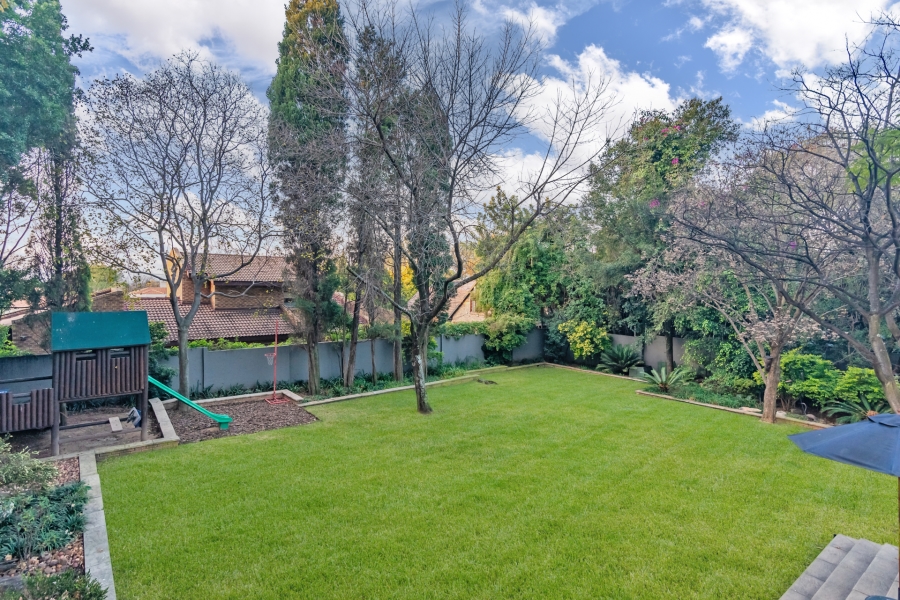 4 Bedroom Property for Sale in Lonehill Gauteng