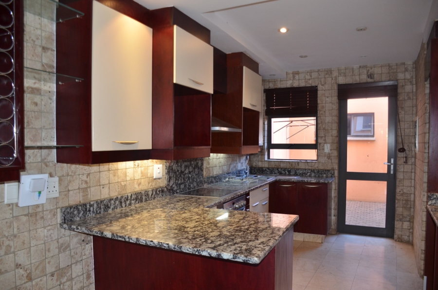 1 Bedroom Property for Sale in Bedfordview Gauteng