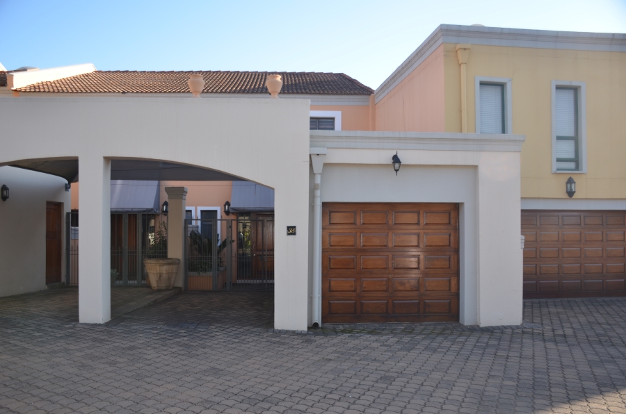 1 Bedroom Property for Sale in Bedfordview Gauteng