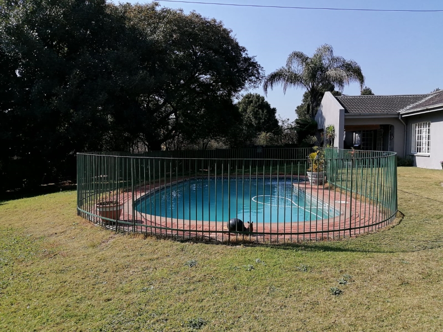 4 Bedroom Property for Sale in Lyndhurst Gauteng