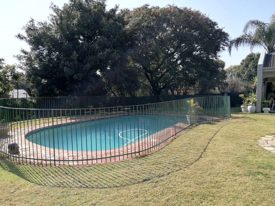 4 Bedroom Property for Sale in Lyndhurst Gauteng