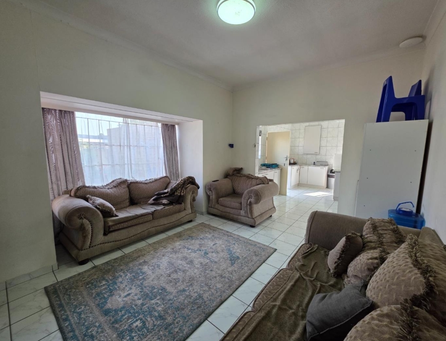 4 Bedroom Property for Sale in Parkdene Gauteng